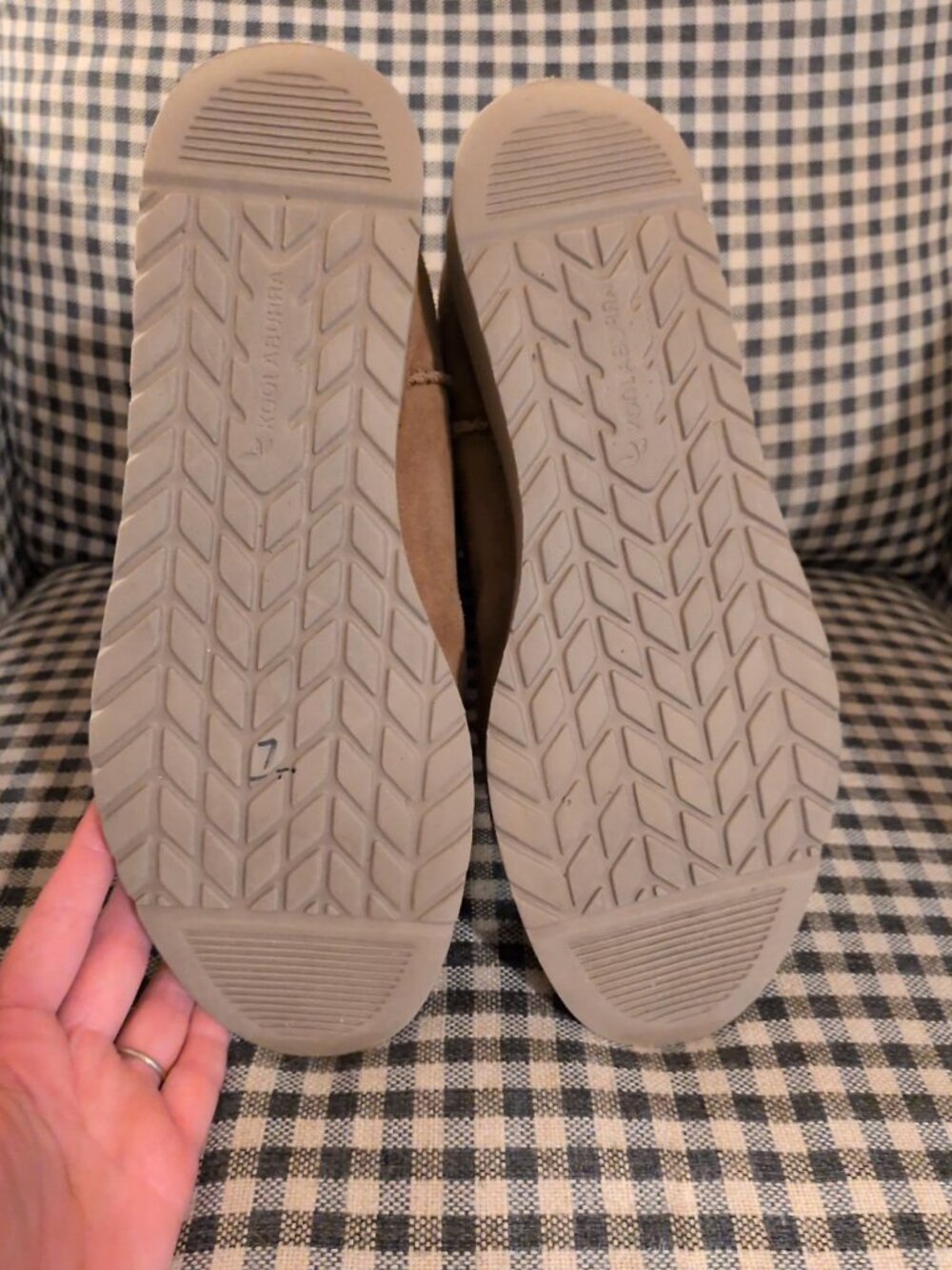 Women's Koolaburra by UGG boots size 9 light brown - Picture 4 of 5